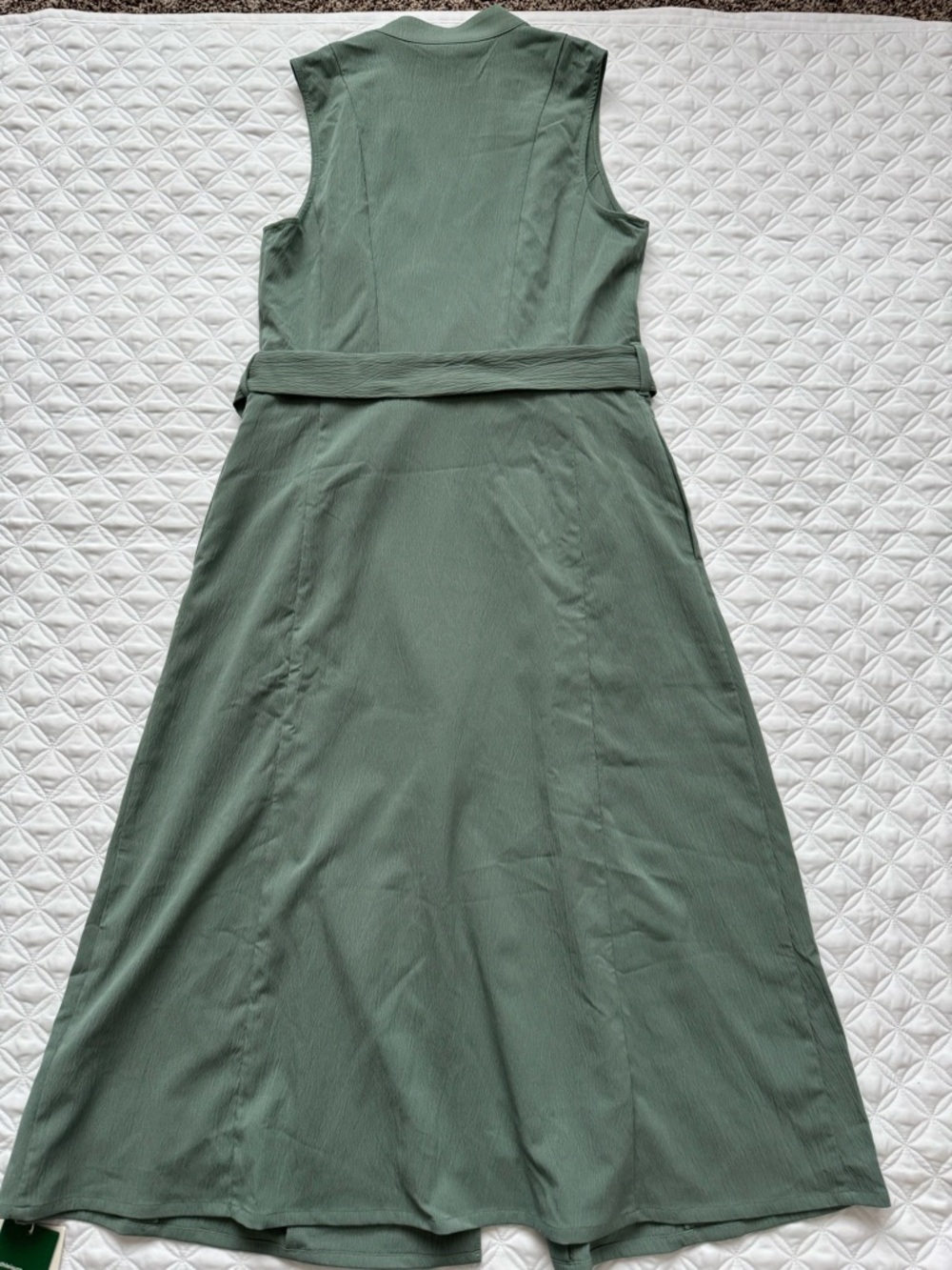 NWT HALARA Green V-Neck Sleeveless Wrapped Belted Midi Travel Dress Pockets Sz M - Picture 12 of 16